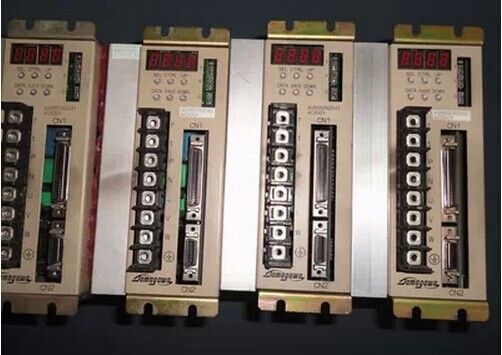 kaufen Ursprüngliche Achse Wechselstrom-Servofahrer E9612721000 SMTs Ersatzteil-600W JUKI X on-line-Fertigung