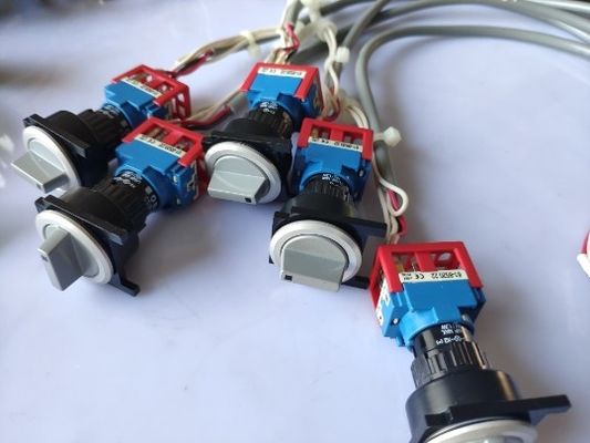 kaufen KGJ-M668M-001 SMT Ersatzteile YAMAHA-Schalter KGJ-M668M-00X on-line-Fertigung