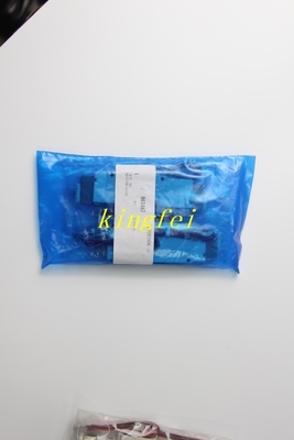 FUJI H63467 VQZ3321BR-5L1-02 NXT Solenoidventil Zwei-Draht-Fünf-Wege-Solenoidventil