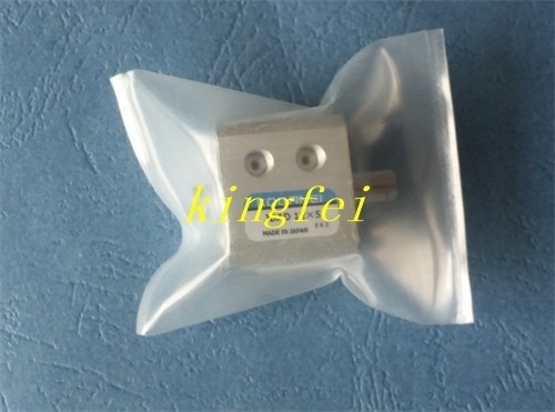 YAMAHA KG7-M9236-00X Zylinder KG7-M9236-00X YV100II Schienenklemmzylinder JDAD12X5 YAMAHA Maschinenzubehörzylinder
